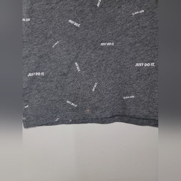 Gray Nike Tee - Picture 3 of 4